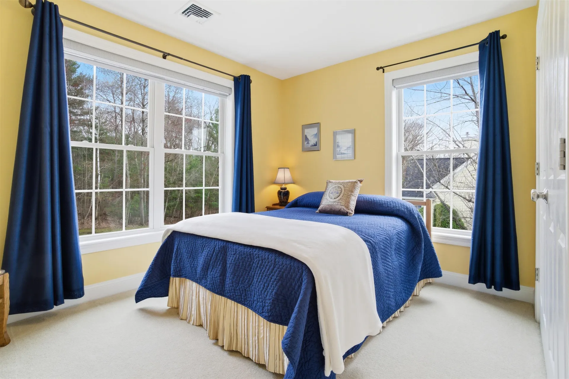26 Flintlock Road Salem NH 03079