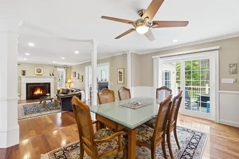 26 Flintlock Road Salem NH 03079