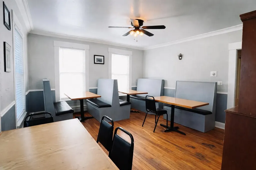 14 Glover Road Barton VT 05822