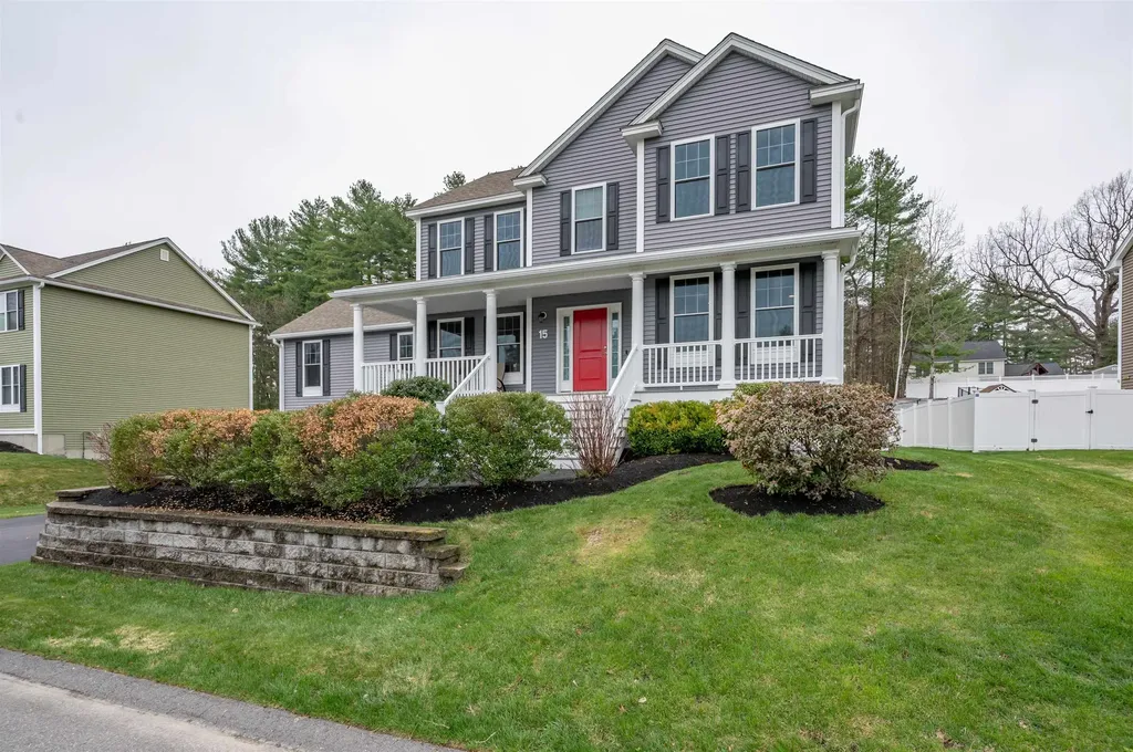 15 Schwinn Drive Nashua NH 03062