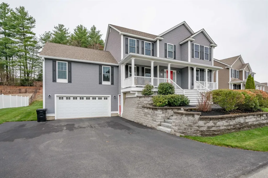 15 Schwinn Drive Nashua NH 03062