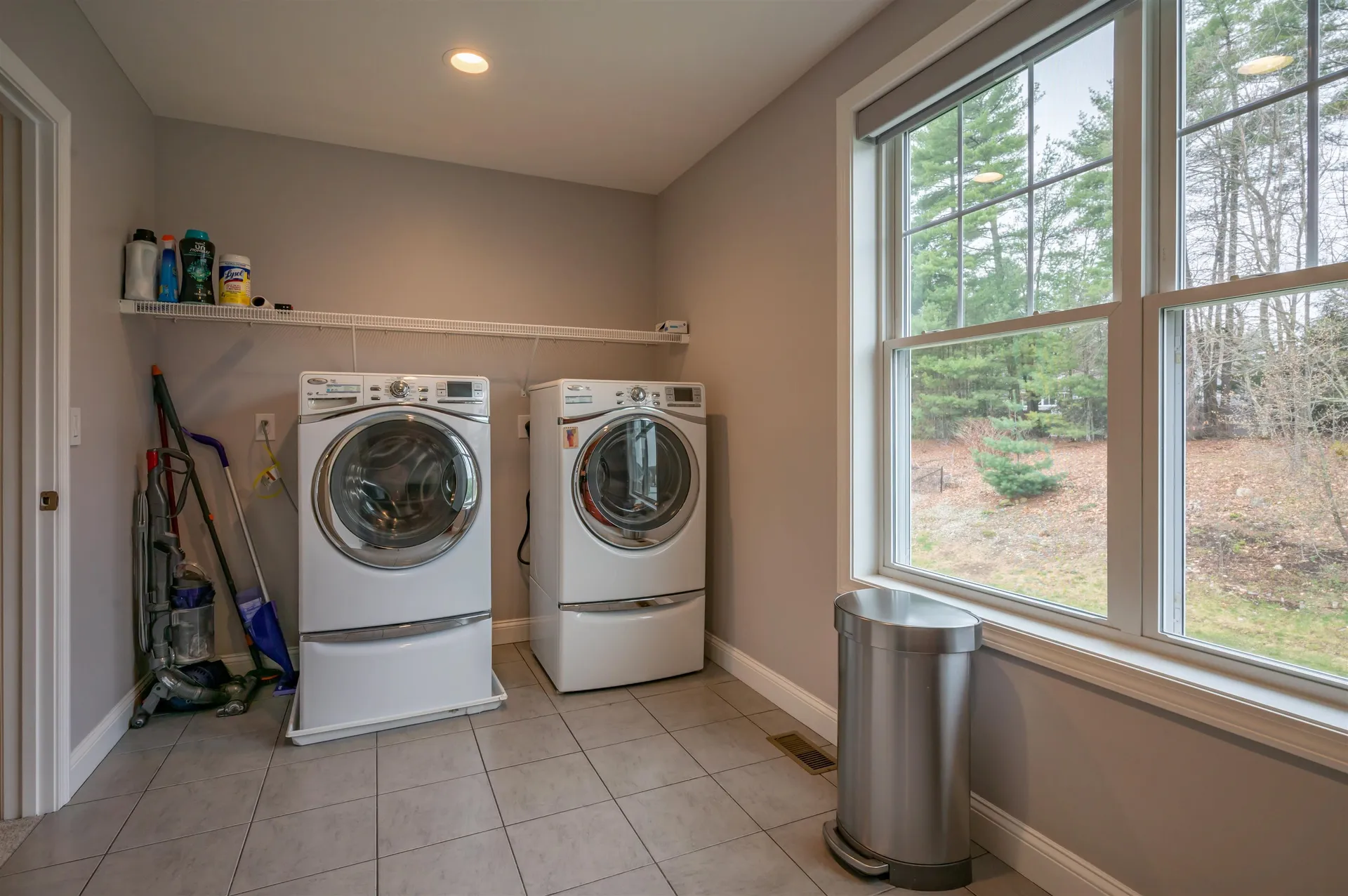 15 Schwinn Drive Nashua NH 03062