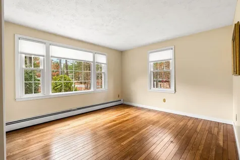 6 Sirod Road Windham NH 03087