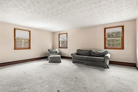 6 Sirod Road Windham NH 03087