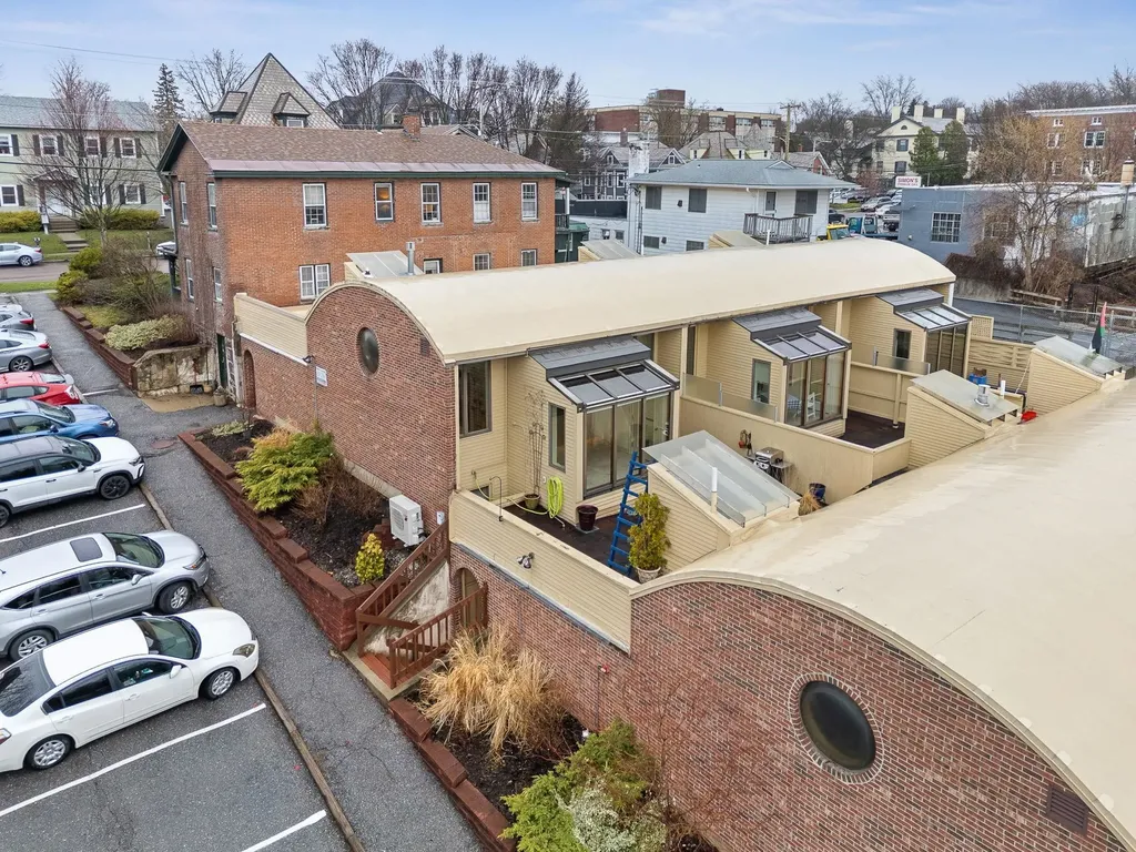 265 Pearl Street Burlington VT 05401
