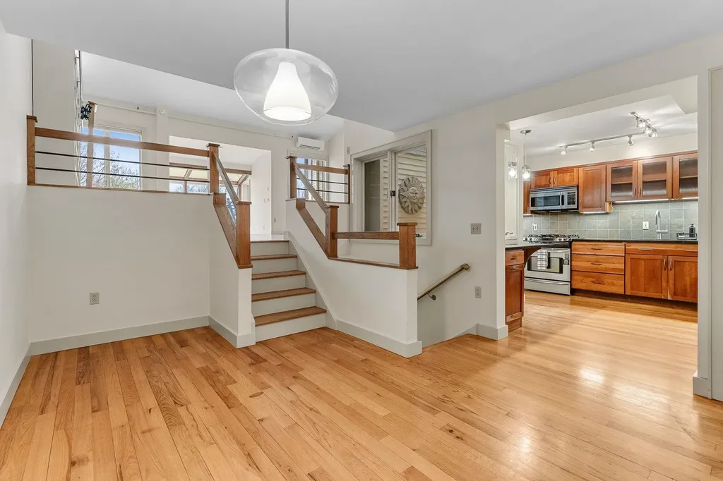 265 Pearl Street Burlington VT 05401