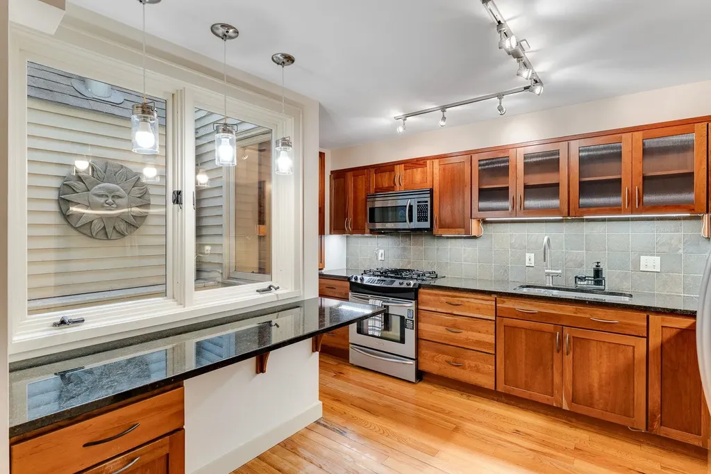 265 Pearl Street Burlington VT 05401