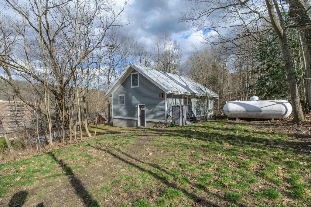 15 Grove Street Springfield VT 05156