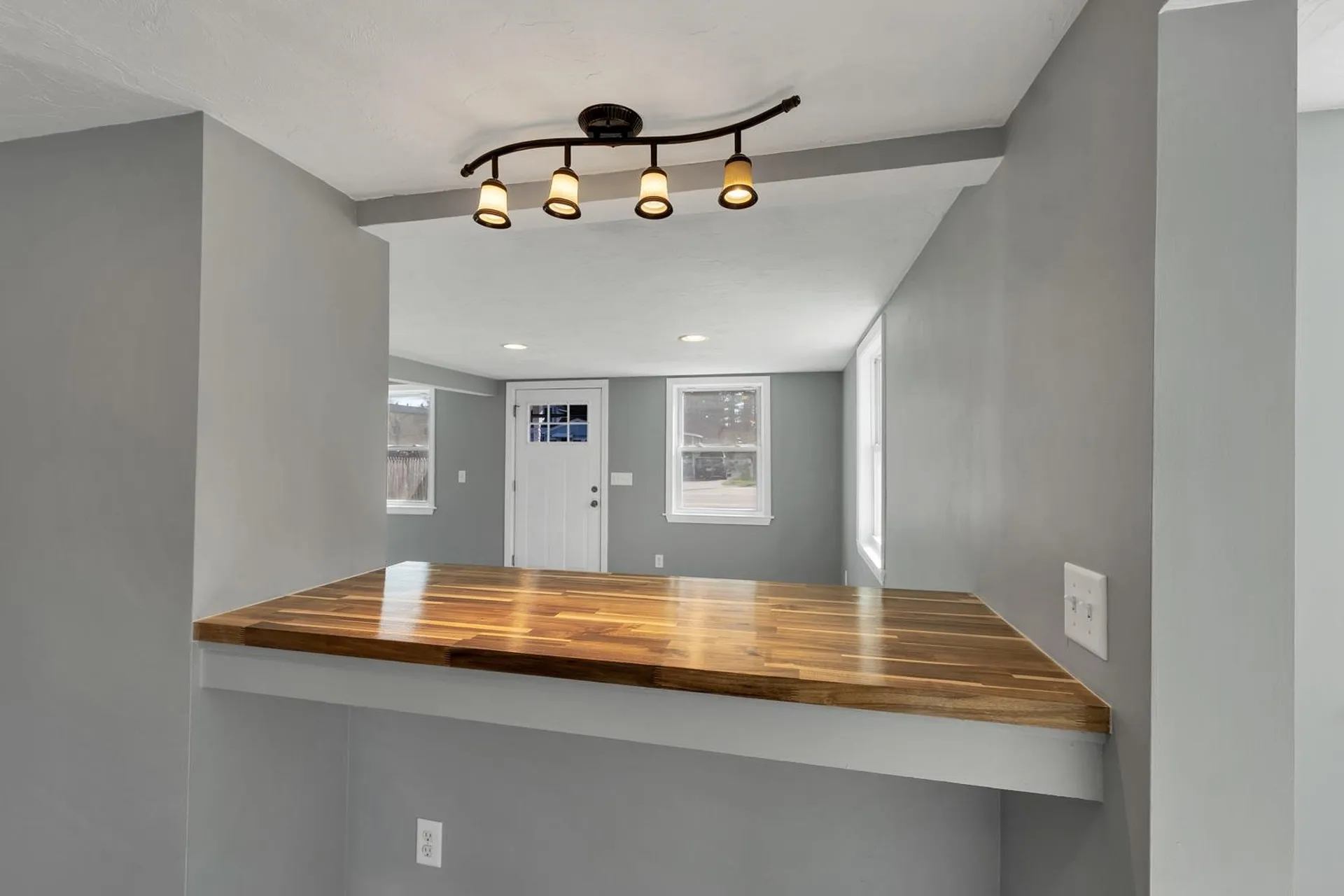 14 Danville Road Plaistow NH 03865
