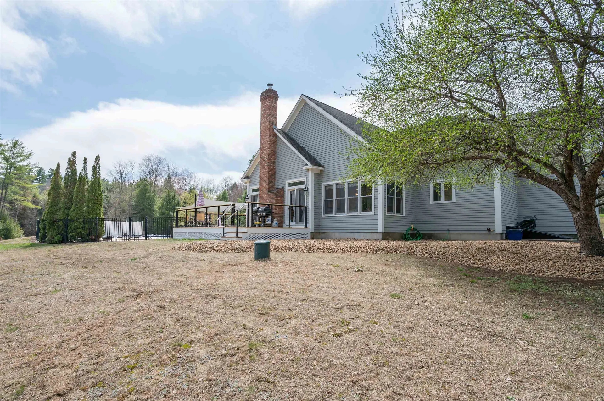 3 Foxberry Drive New Boston NH 03070