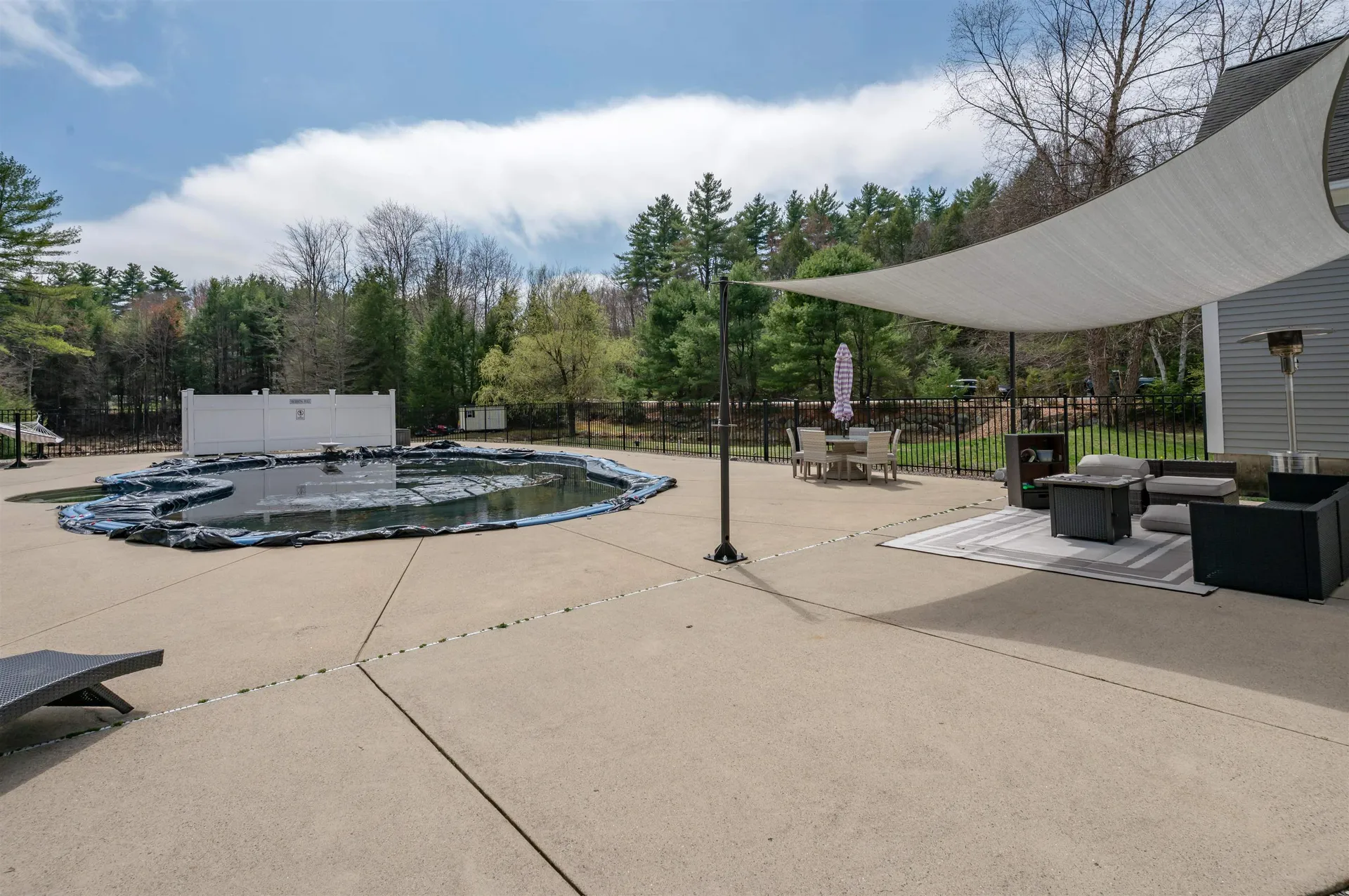 3 Foxberry Drive New Boston NH 03070