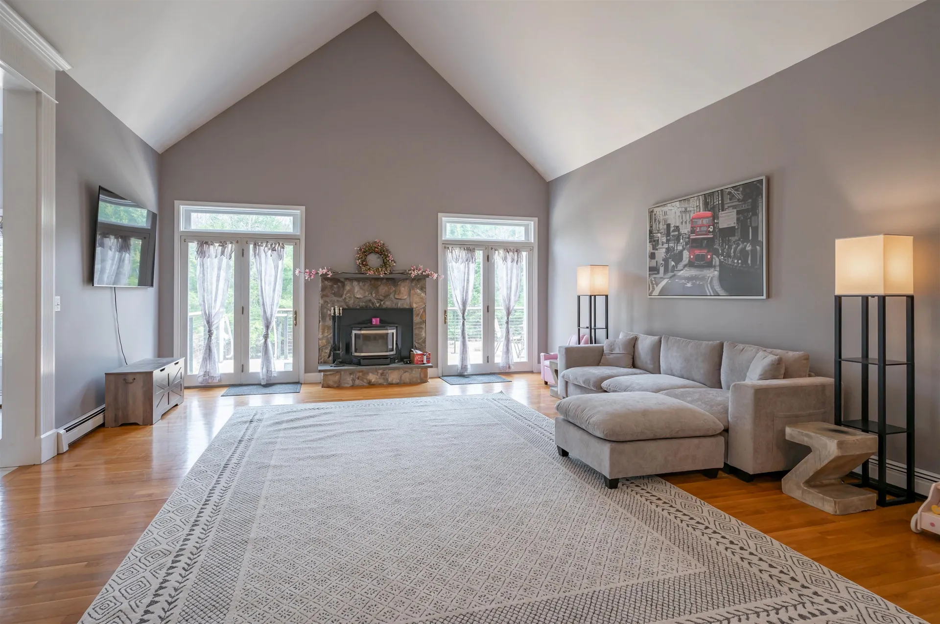 3 Foxberry Drive New Boston NH 03070