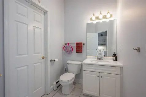 3 Foxberry Drive New Boston NH 03070