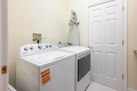 3 Foxberry Drive New Boston NH 03070