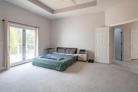 3 Foxberry Drive New Boston NH 03070