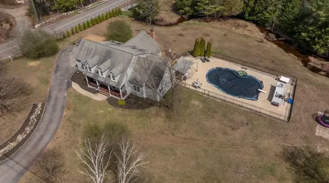 3 Foxberry Drive New Boston NH 03070