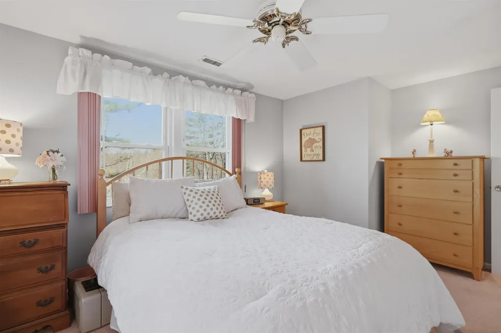 21 Brook Drive Hudson NH 03051