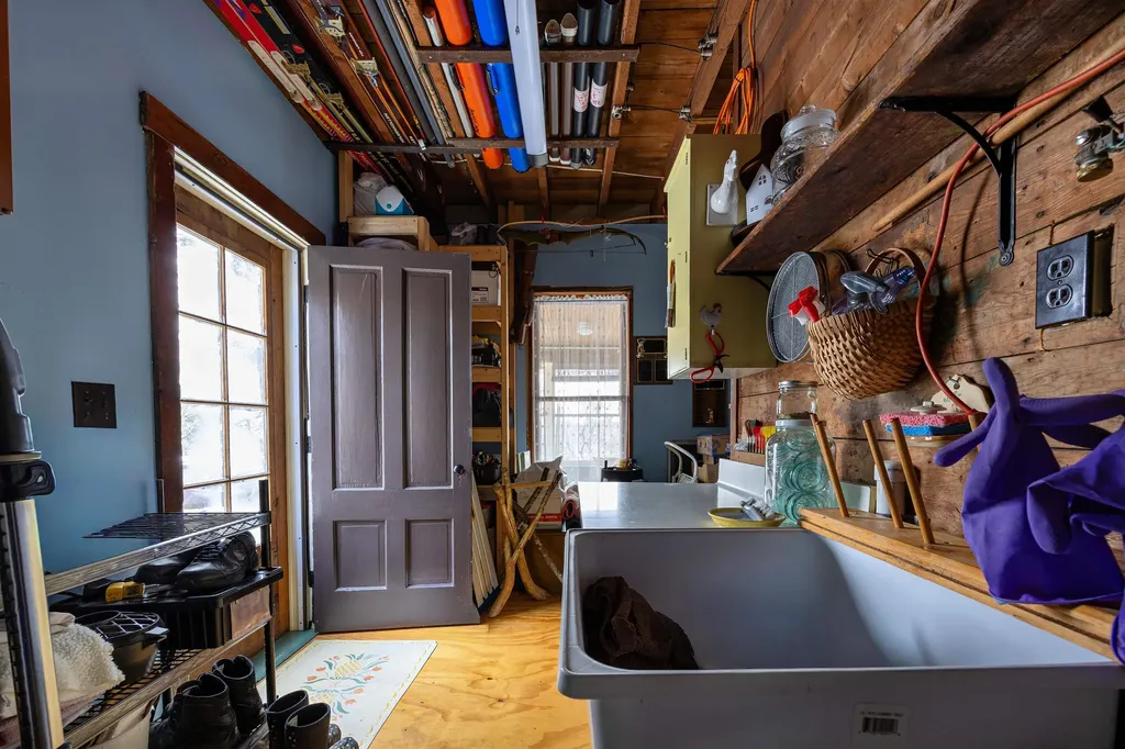 36 Windsor Lane Groton VT 05046