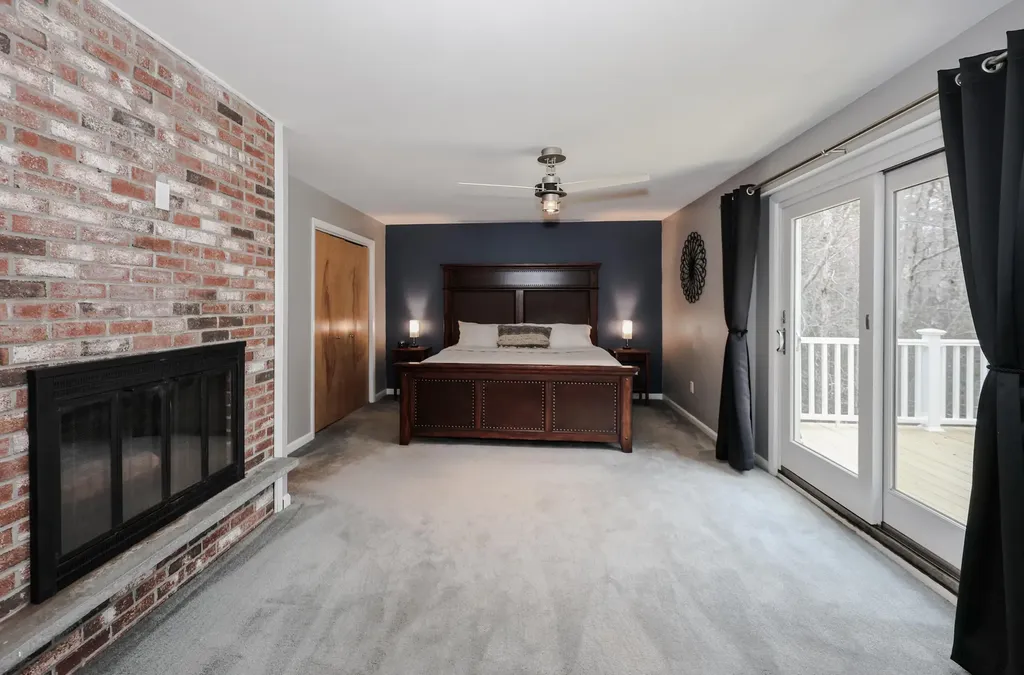 32 Murray Hill Road Candia NH 03034