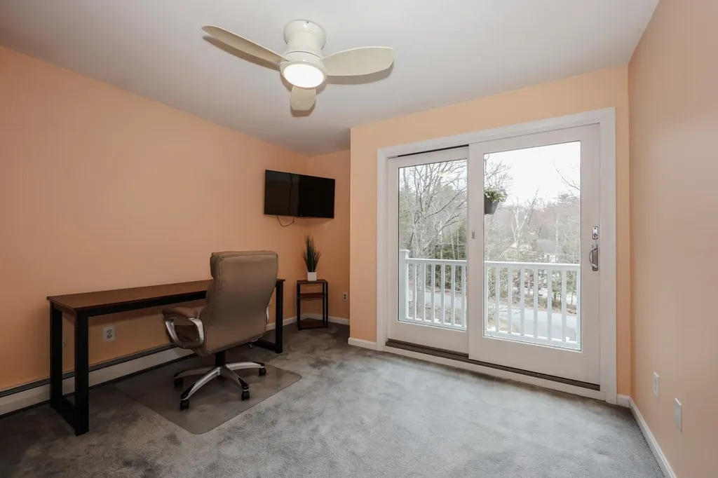 32 Murray Hill Road Candia NH 03034