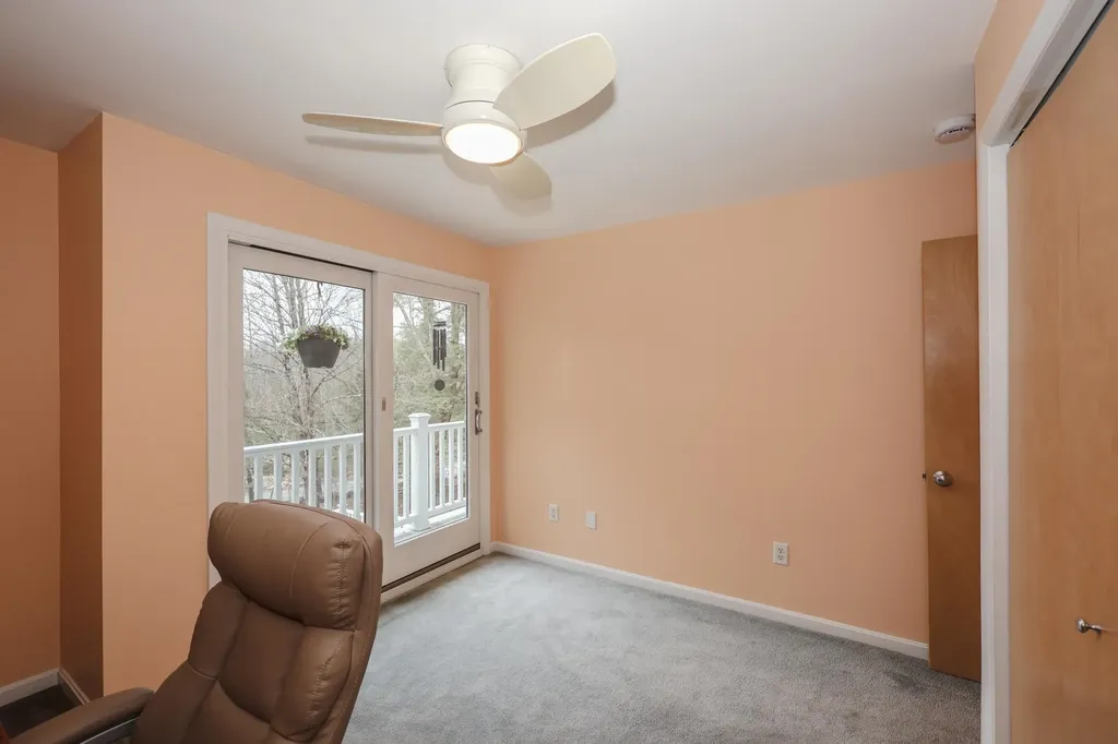 32 Murray Hill Road Candia NH 03034