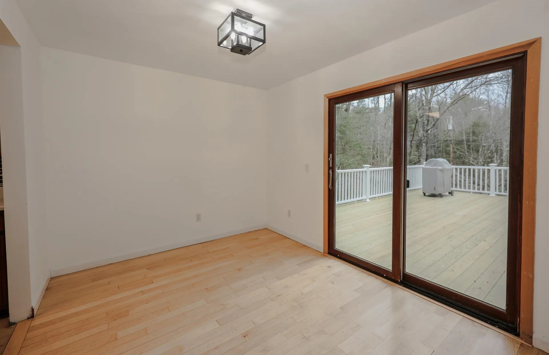32 Murray Hill Road Candia NH 03034
