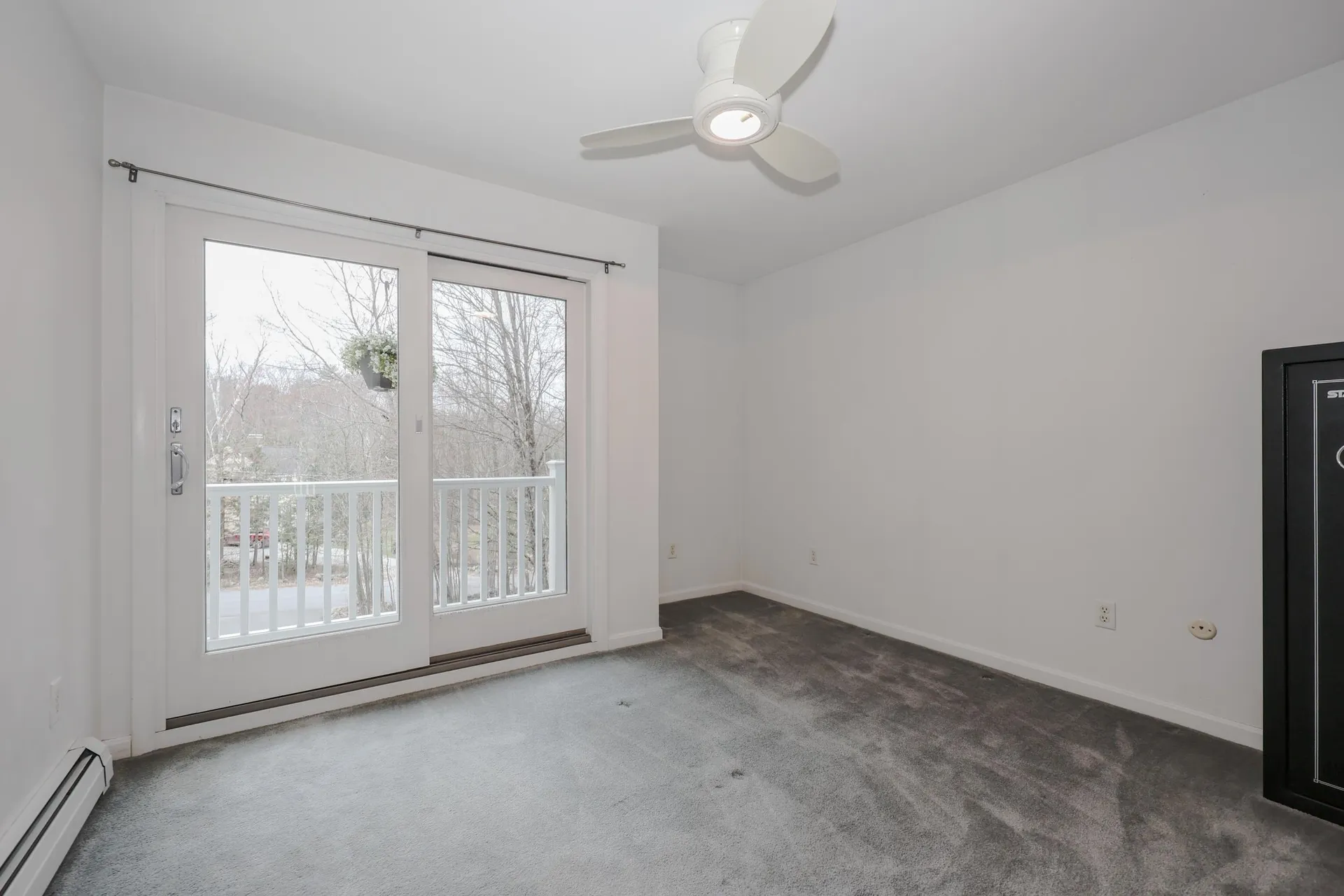32 Murray Hill Road Candia NH 03034