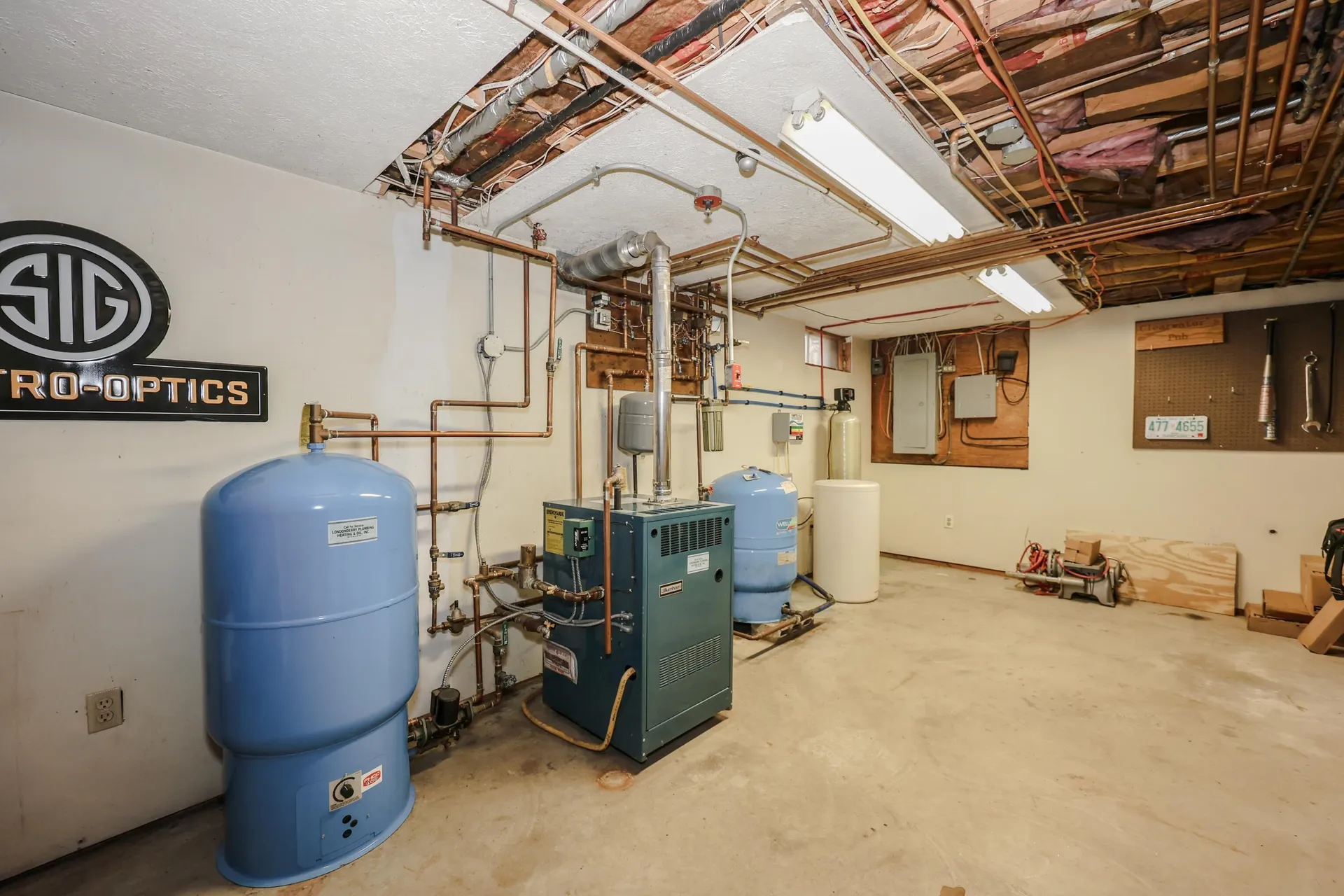 32 Murray Hill Road Candia NH 03034
