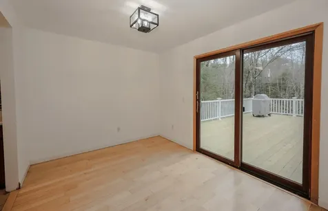 32 Murray Hill Road Candia NH 03034