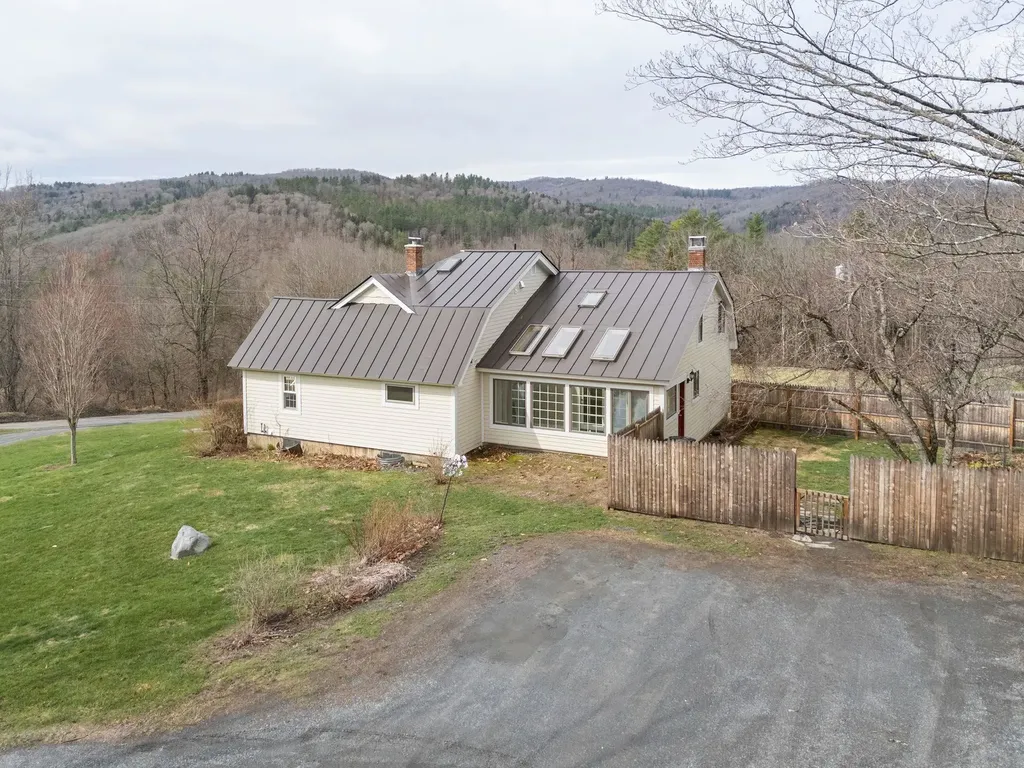 441 Rhoades Hill Road Barnard VT 05031