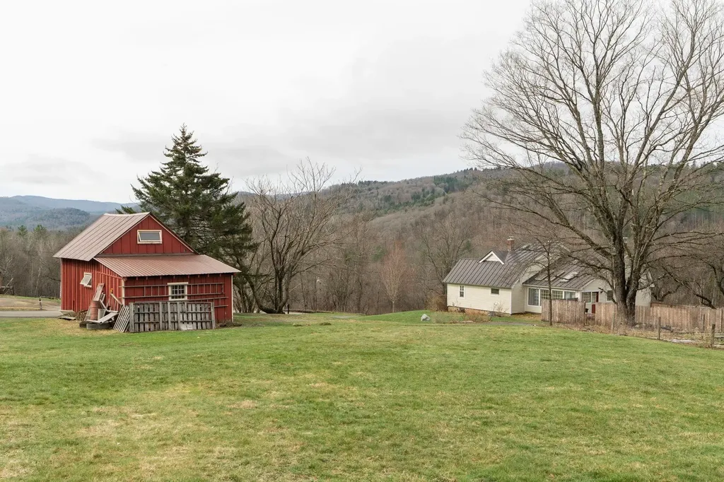441 Rhoades Hill Road Barnard VT 05031