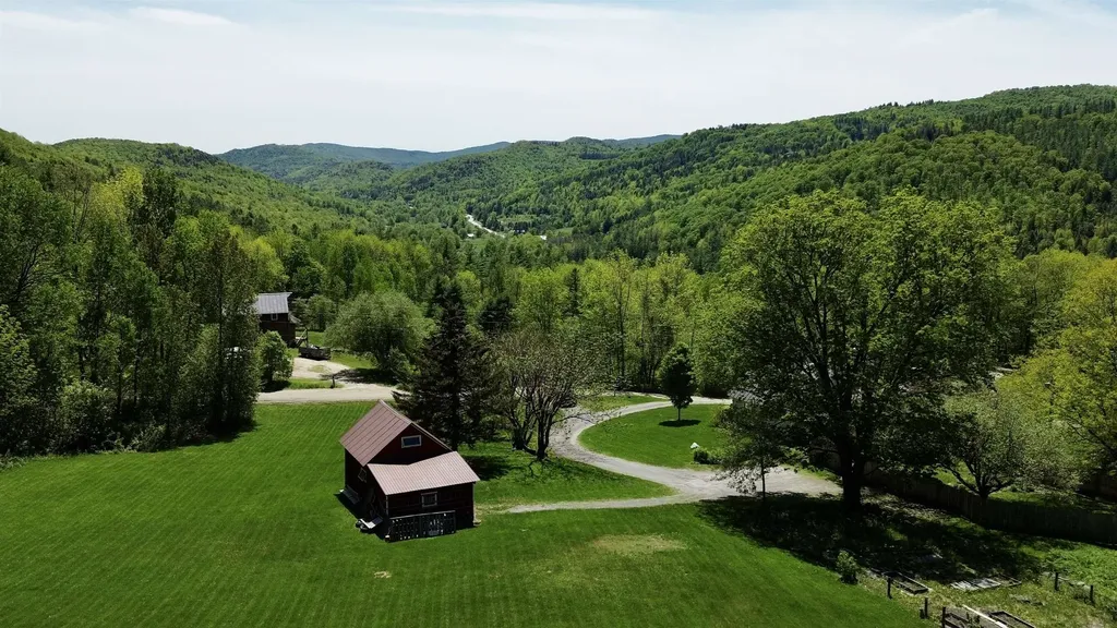 441 Rhoades Hill Road Barnard VT 05031