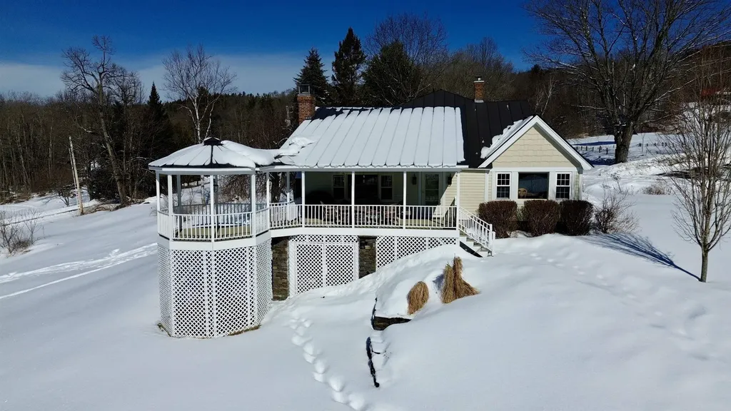 441 Rhoades Hill Road Barnard VT 05031