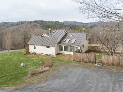 441 Rhoades Hill Road Barnard VT 05031