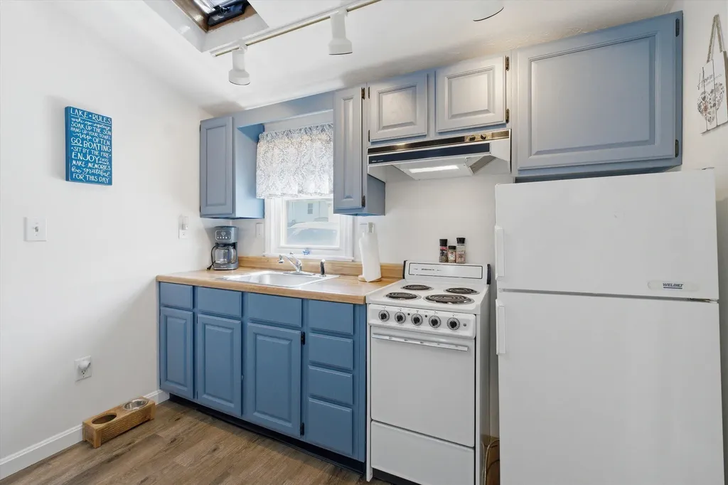 144 Lake Street Laconia NH 03246