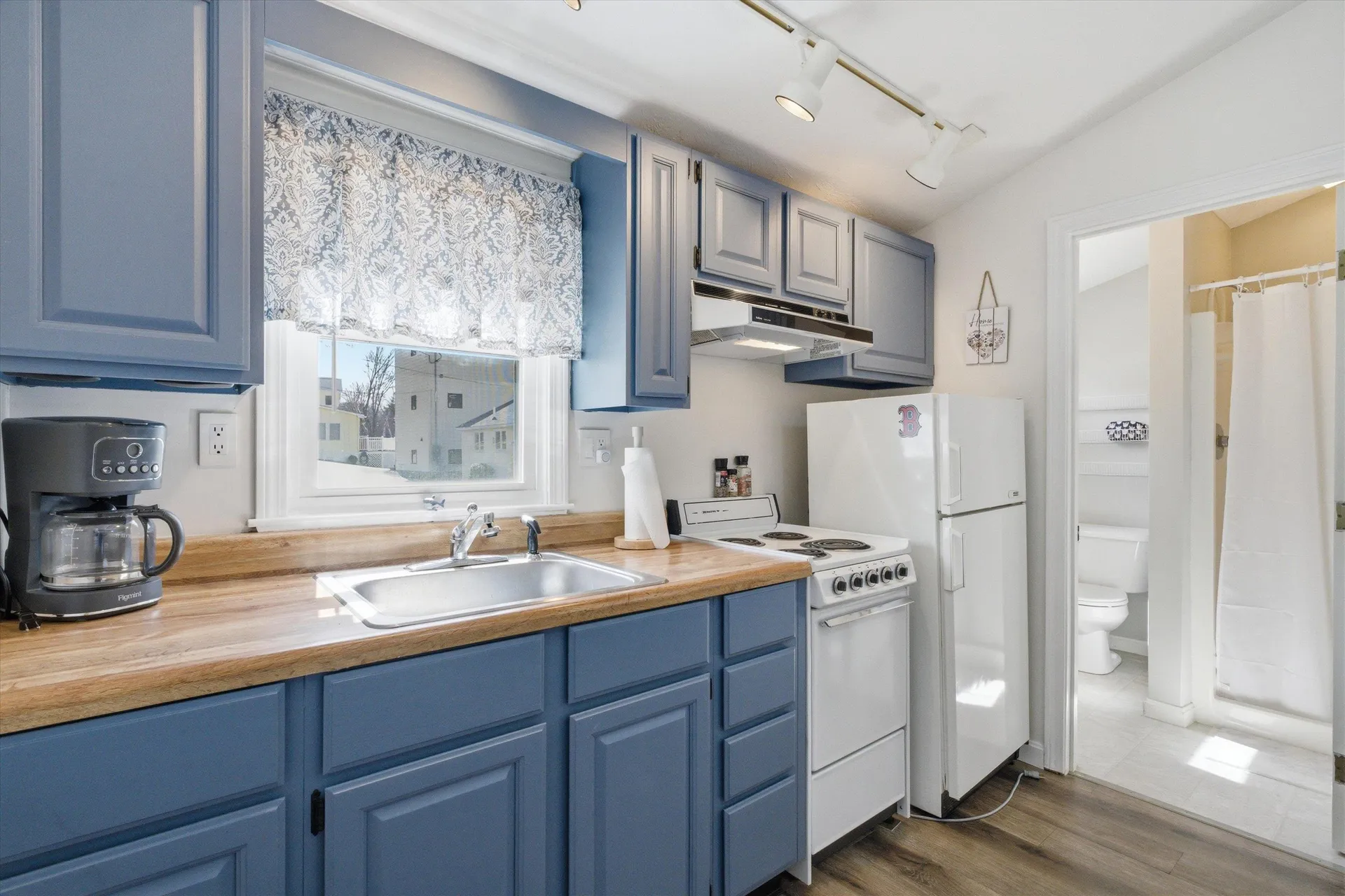 144 Lake Street Laconia NH 03246