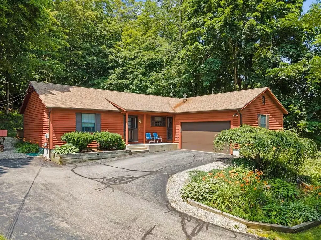 15 Kelsea Avenue Center Harbor NH 03226