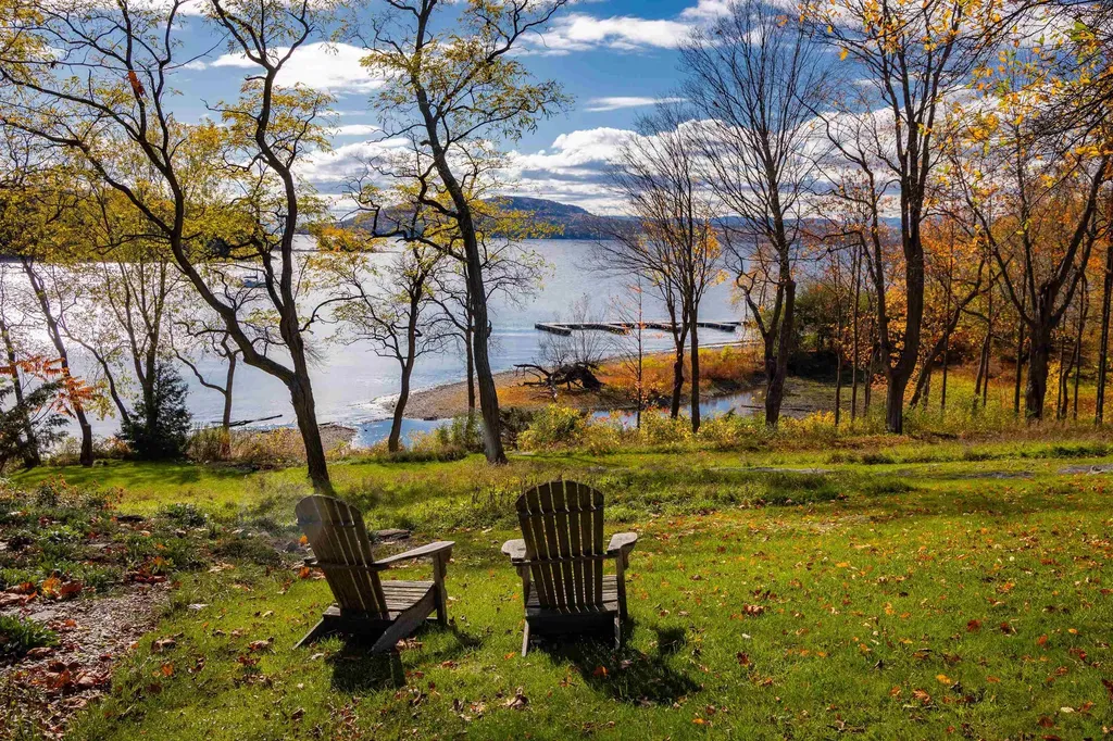 188 Mcneil Cove Road Charlotte VT 05445-0000