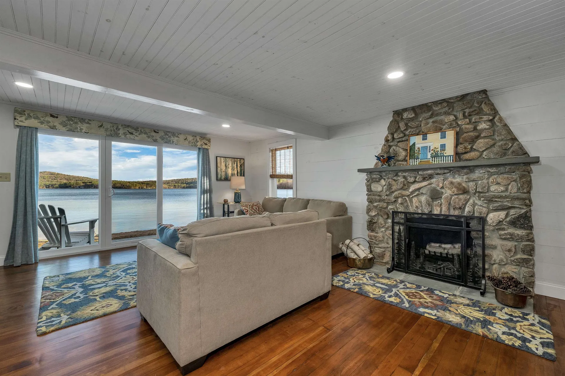 31 Lake Shore Drive Effingham NH 03882
