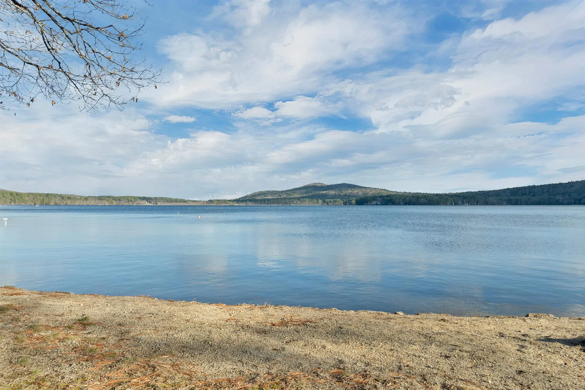 31 Lake Shore Drive Effingham NH 03882