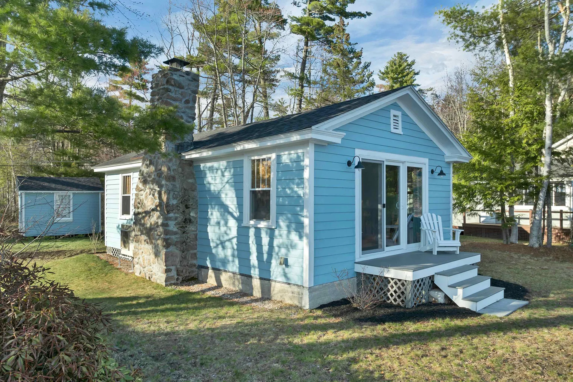 31 Lake Shore Drive Effingham NH 03882