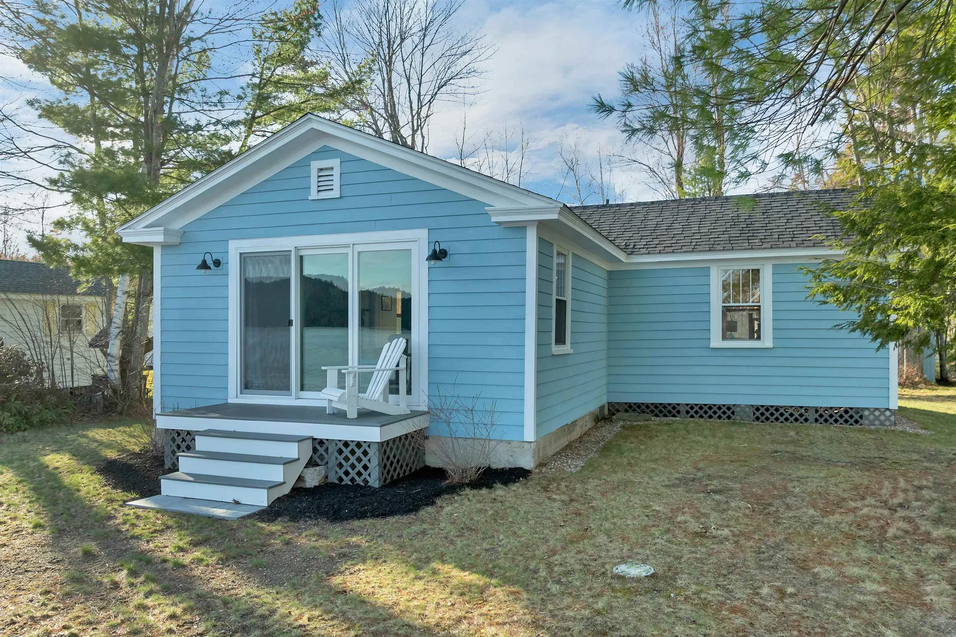 31 Lake Shore Drive Effingham NH 03882