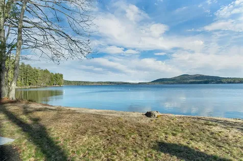 31 Lake Shore Drive Effingham NH 03882