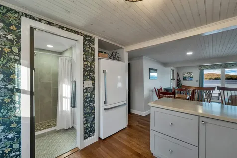 31 Lake Shore Drive Effingham NH 03882