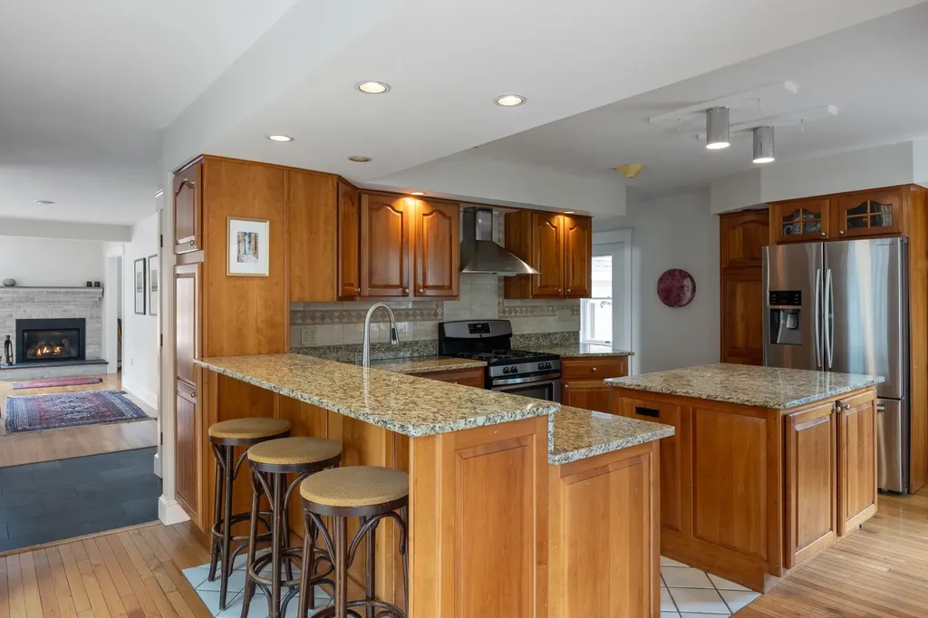15 Plateau Road Williston VT 05495