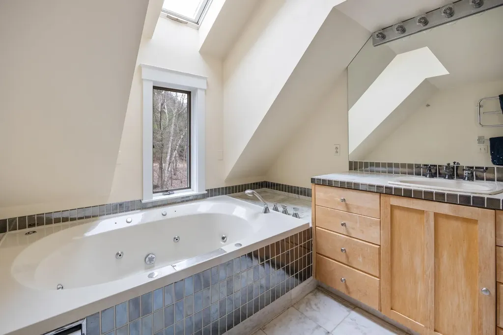 15 Plateau Road Williston VT 05495