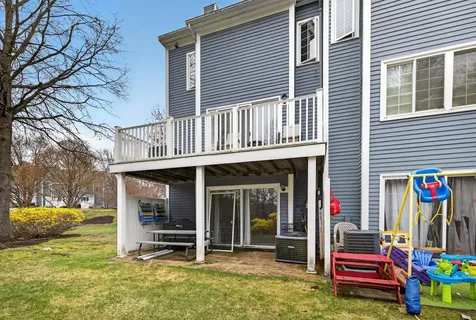 36 Swift Lane Merrimack NH 03054