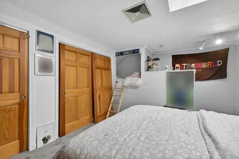 36 Swift Lane Merrimack NH 03054