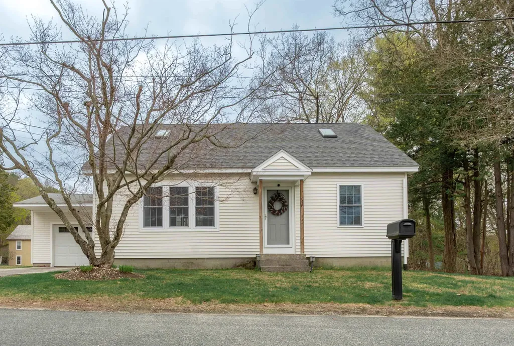 46 Pleasant Street Hinsdale NH 03451