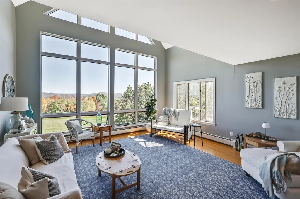 61 Sunrise Drive Newport Town VT 05857